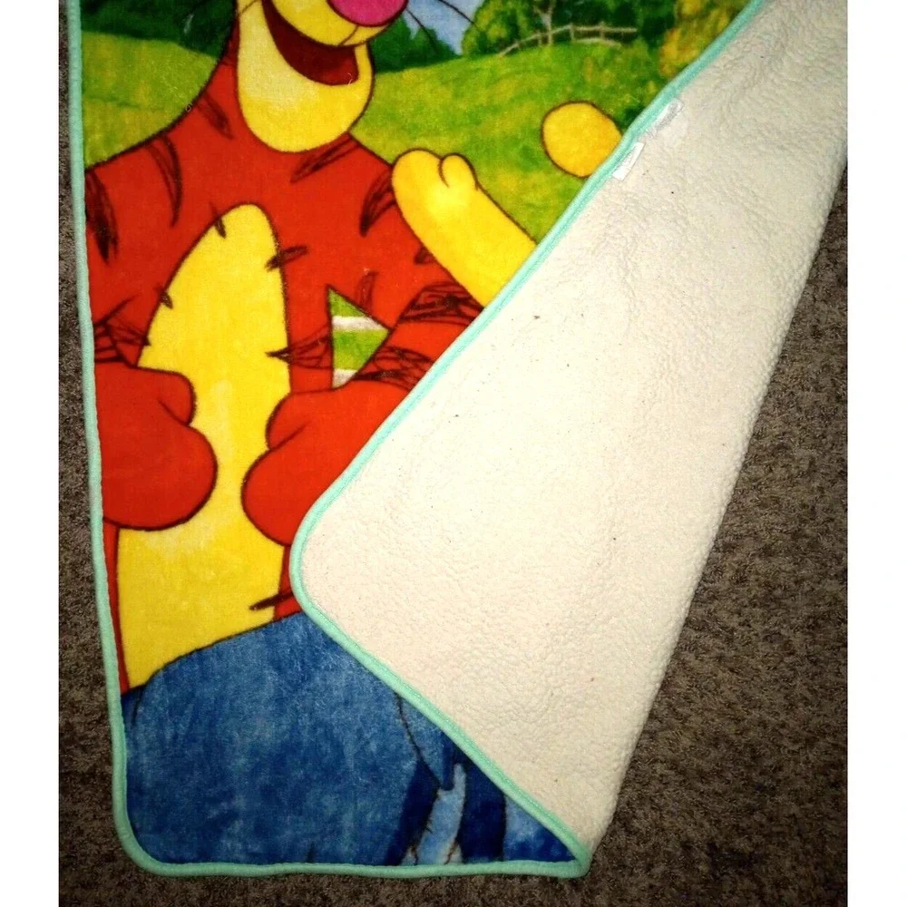 Disney Winnie The Pooh Plush Blanket Sherpa SL‎ Home Fashions Piglet Tigger